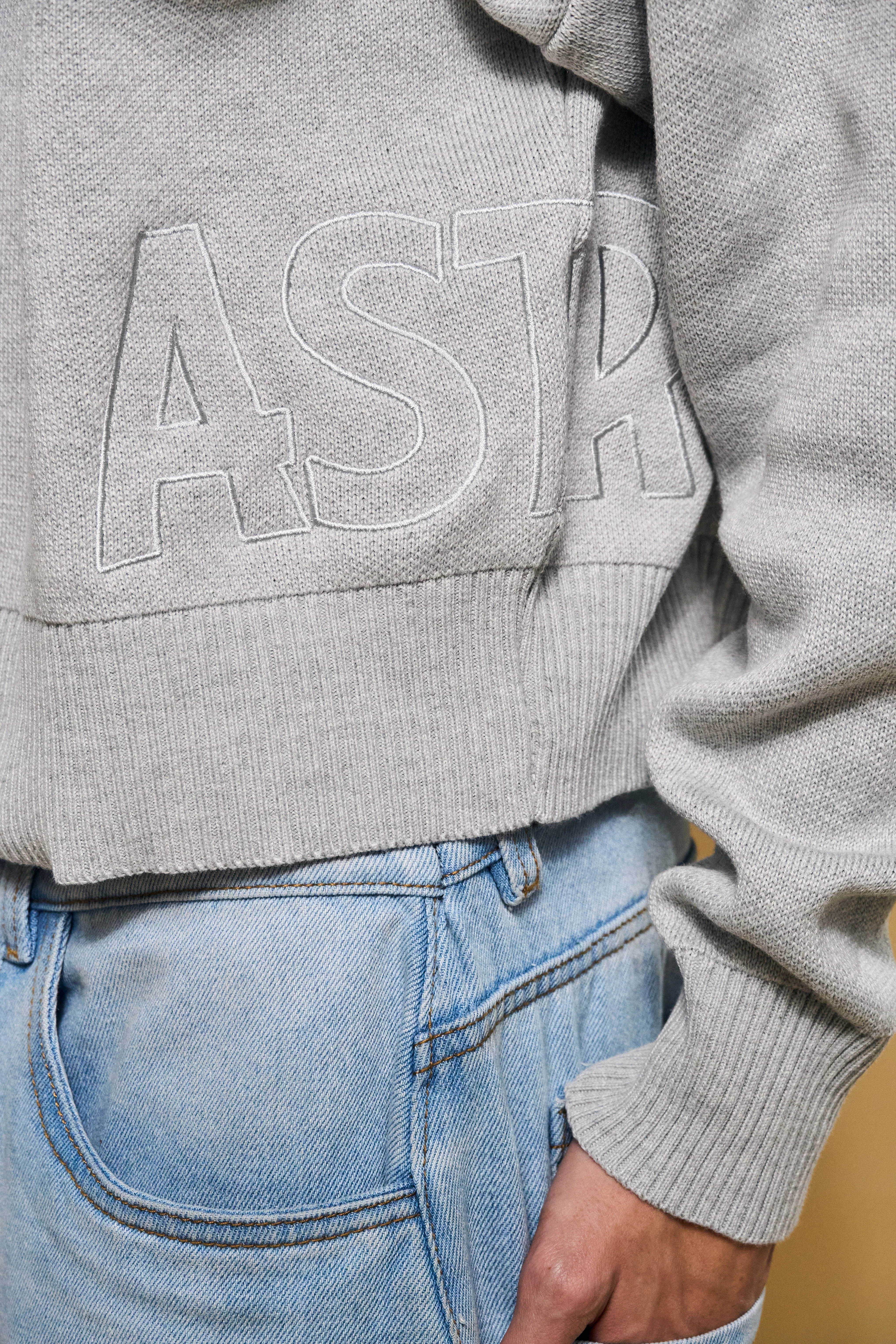 Basics V3 - Brume Knit Hoodie - Image 6