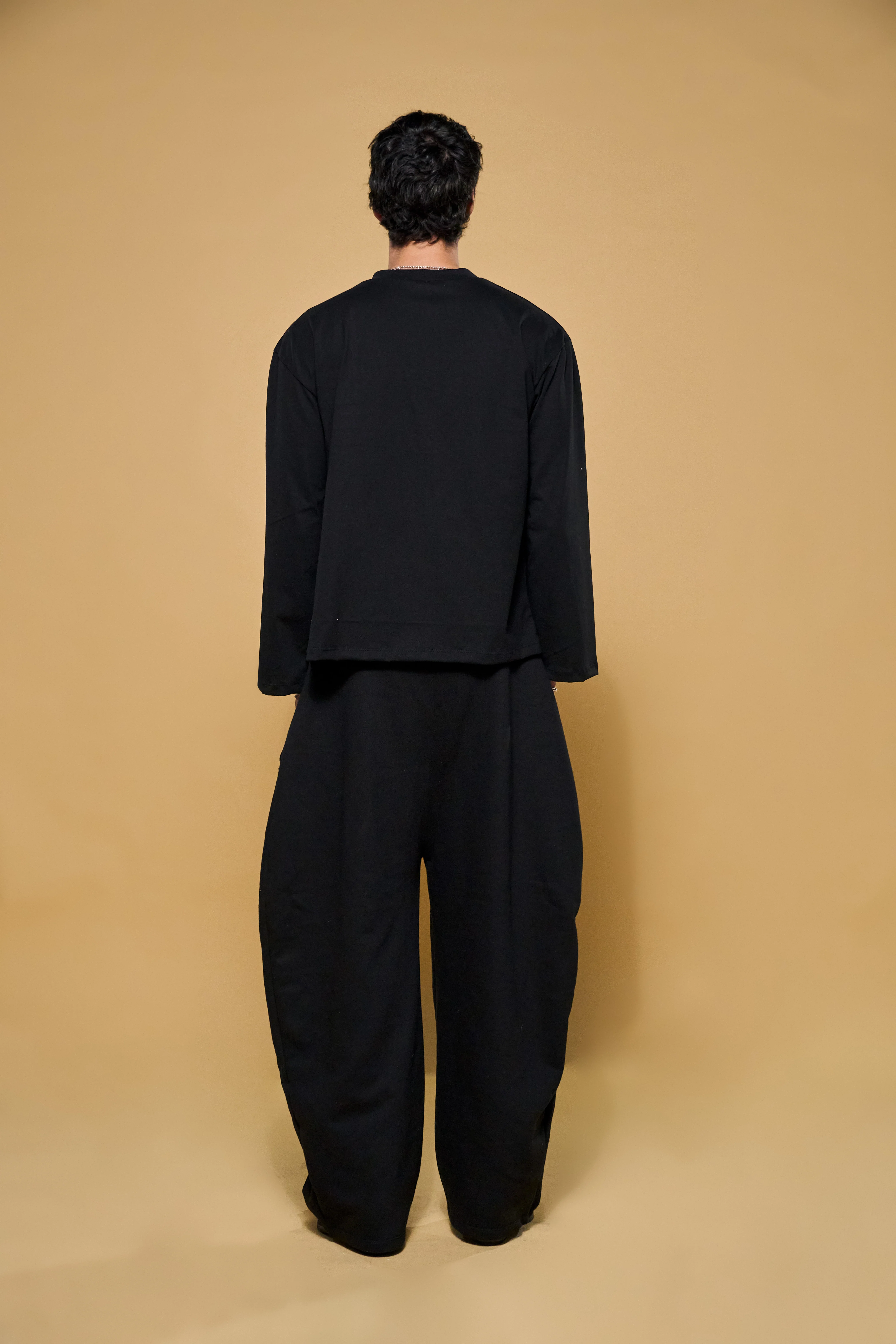 Basics V3 - Nox Sweatpant - Image 4