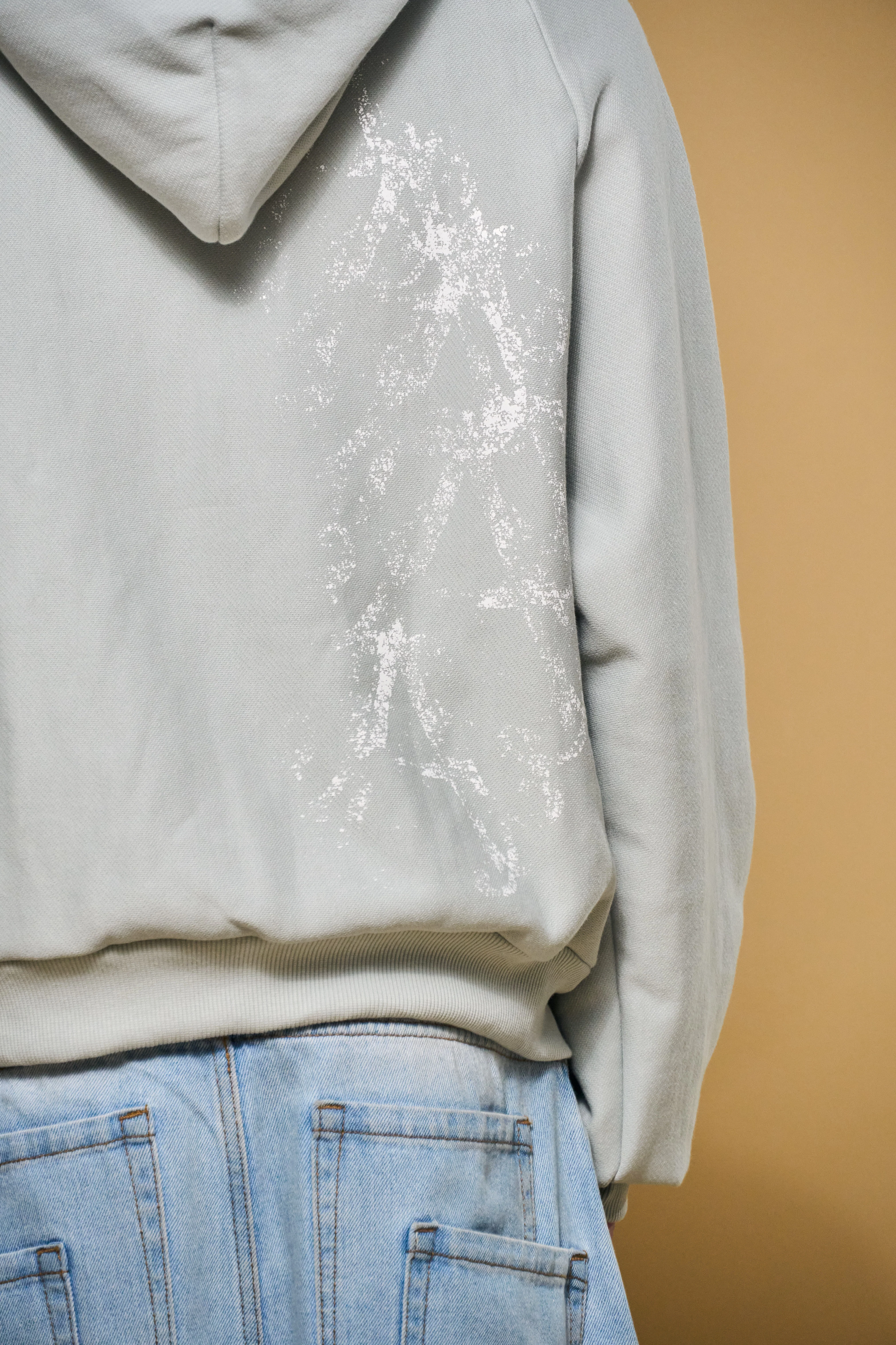 Basics V3 - Mousse Hoodie - Image 6