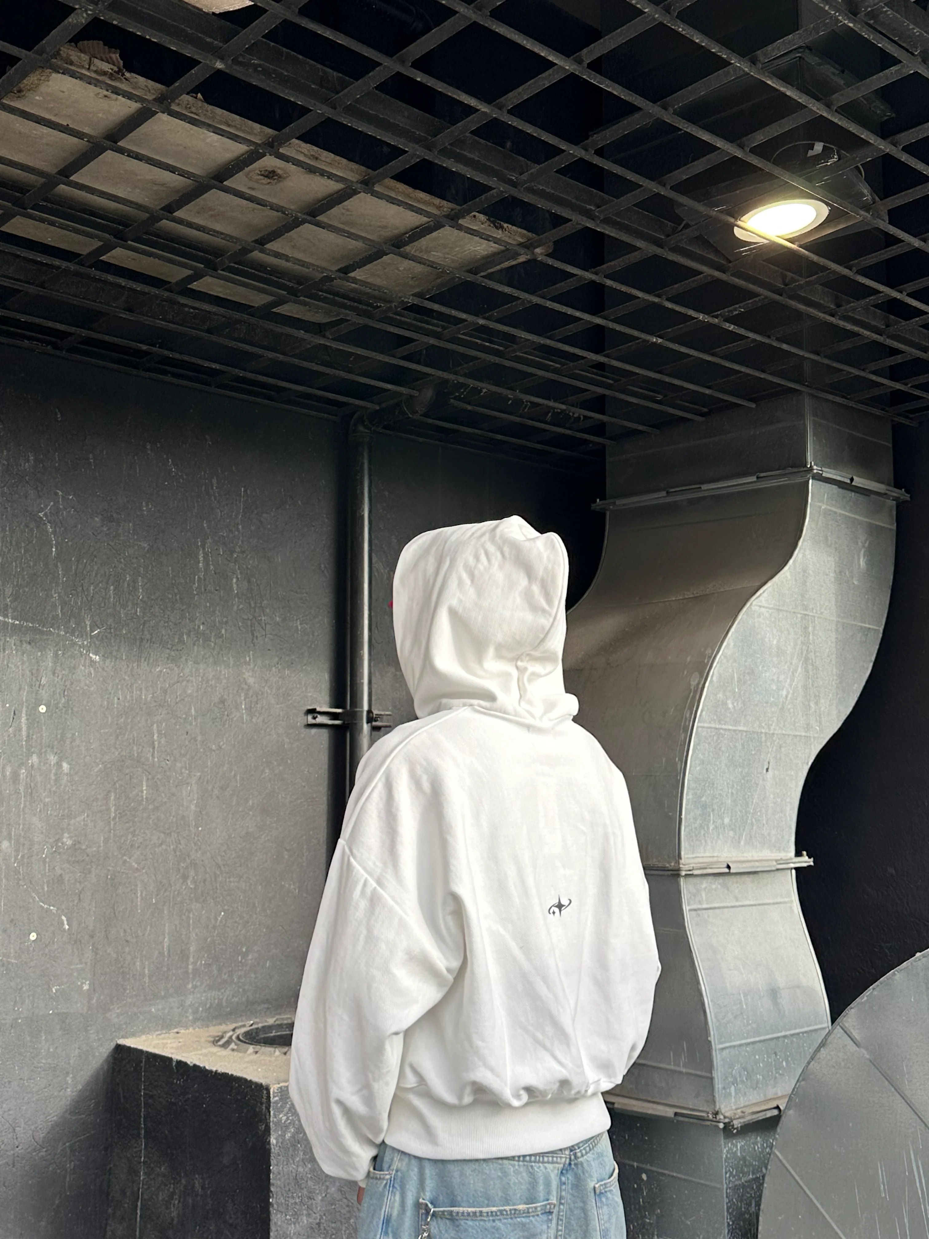 Double Zip Ivory V1 Boxy Fit - Image 7